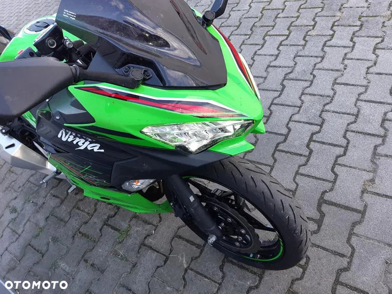 Kawasaki Ninja 400 - 6