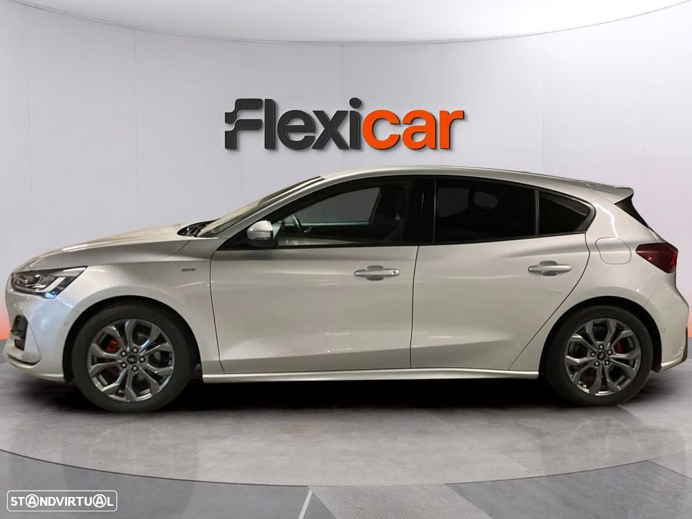 Ford Focus 1.0 EcoBoost MHEV ST-Line X - 5