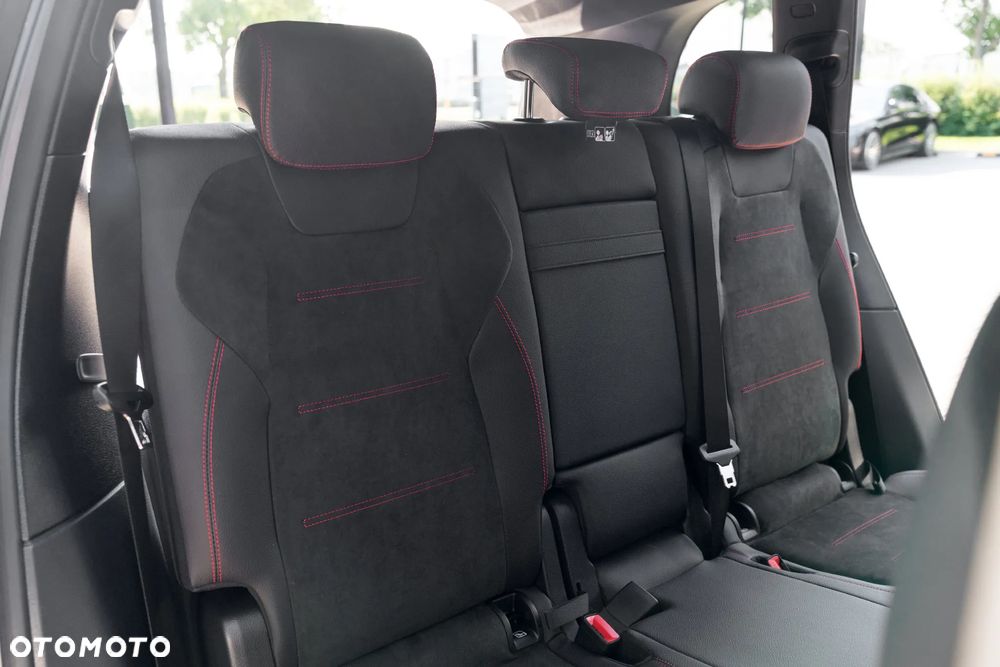 Mercedes-Benz GLB 200 AMG Line 7G-DCT - 10