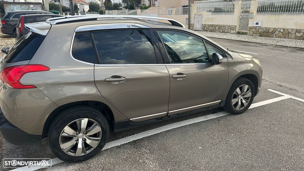 Peugeot 2008 1.6 e-HDi Allure 2-Tronic - 10