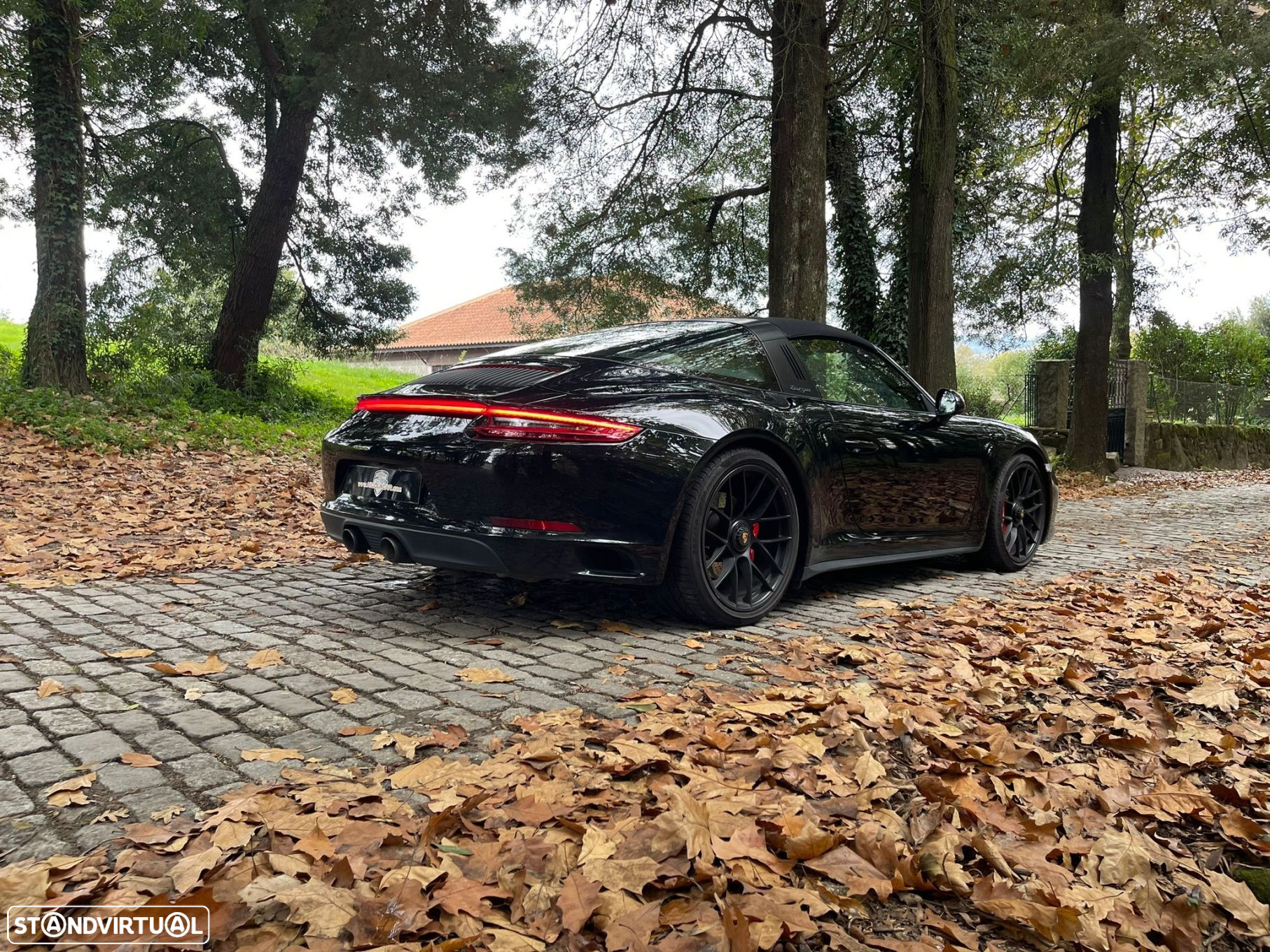 Porsche 911 (991) Targa 4 GTS PDK - 10