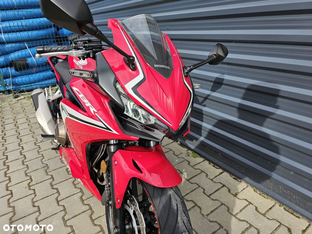Honda CBR - 8