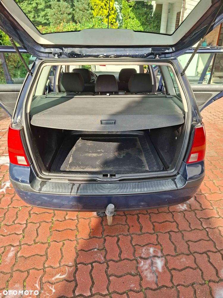 Volkswagen Golf - 2