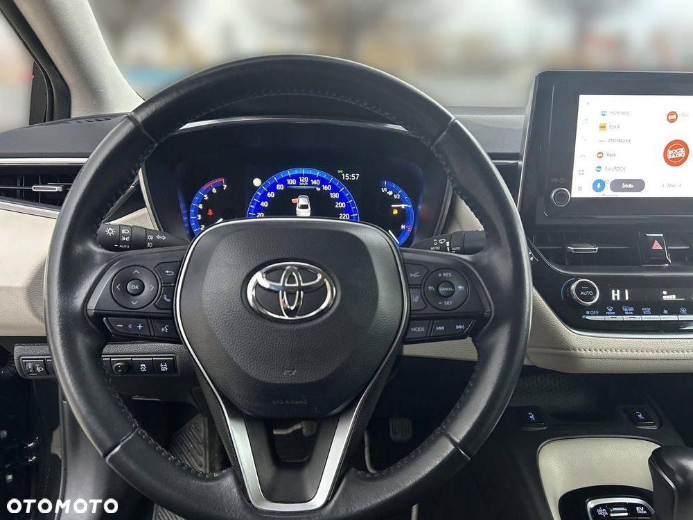 Toyota Corolla 1.8 Hybrid Comfort - 18