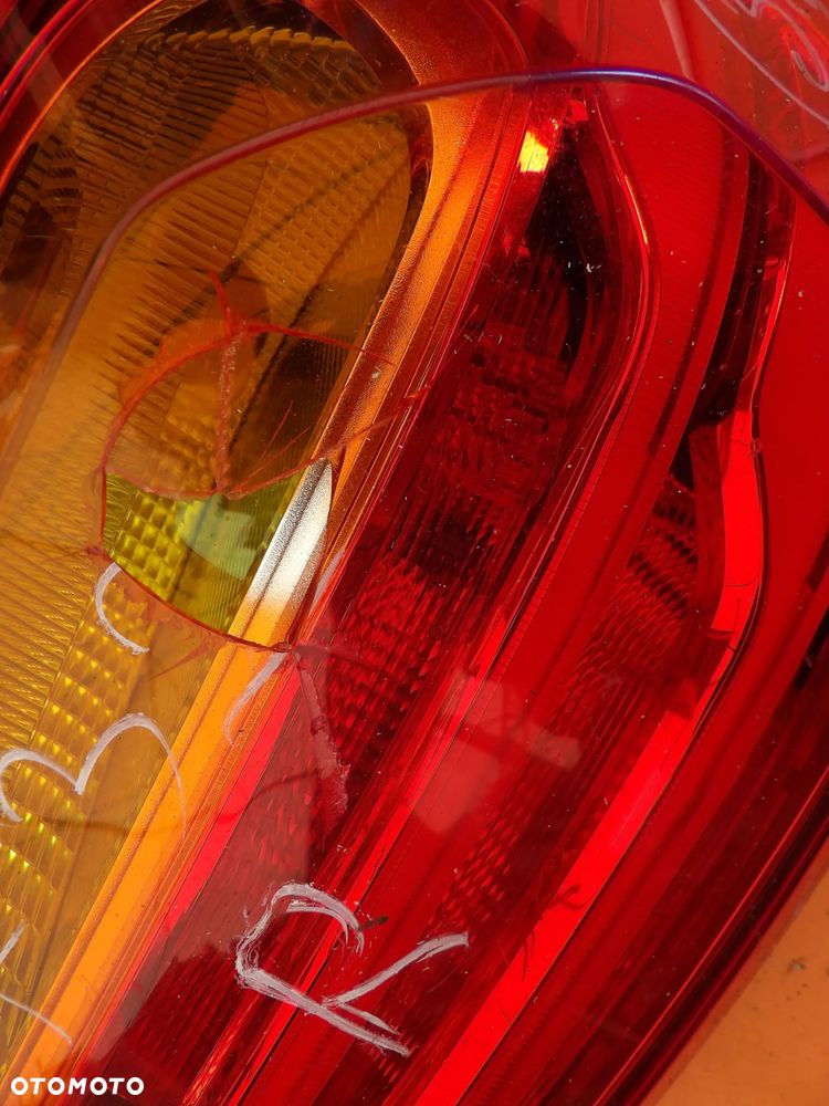 BMW - F32 - PRAWA LAMPA TYLNA - EUROPA - 3