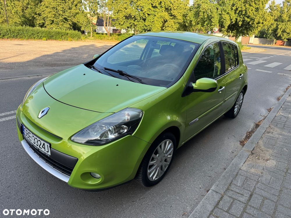 Renault Clio 1.2 TCE Authentique - 1