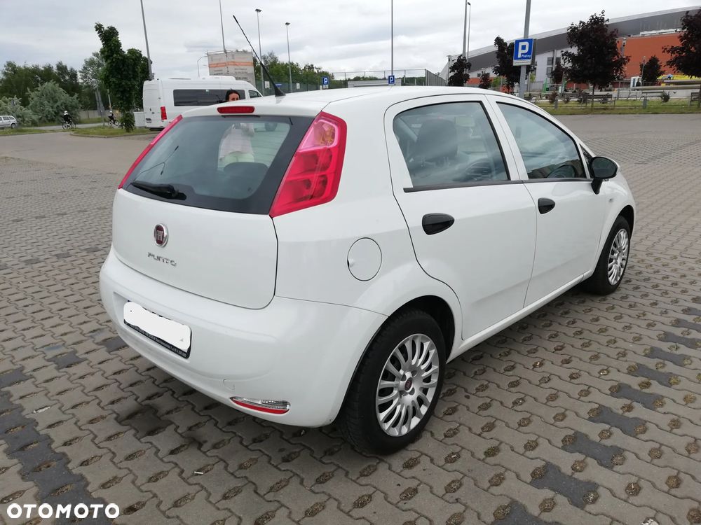 Fiat Punto 1.2 Young - 6