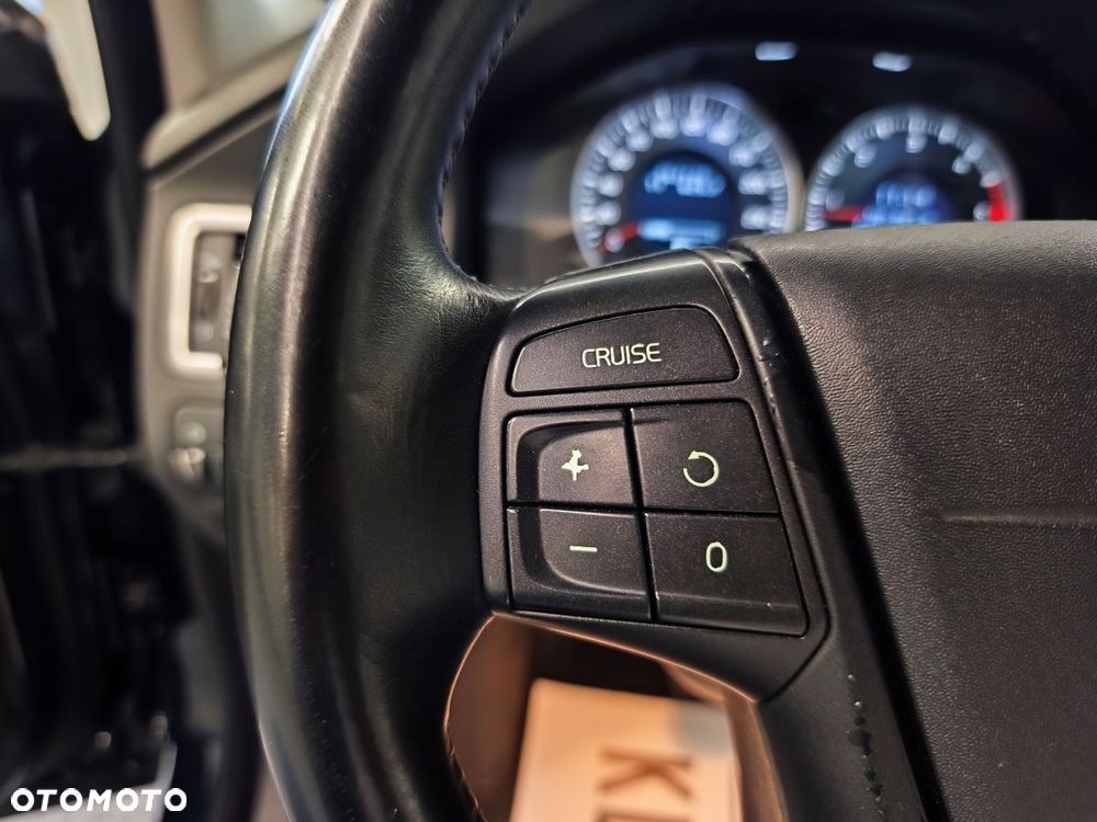 Volvo V70 D4 Geartronic Kinetic - 12
