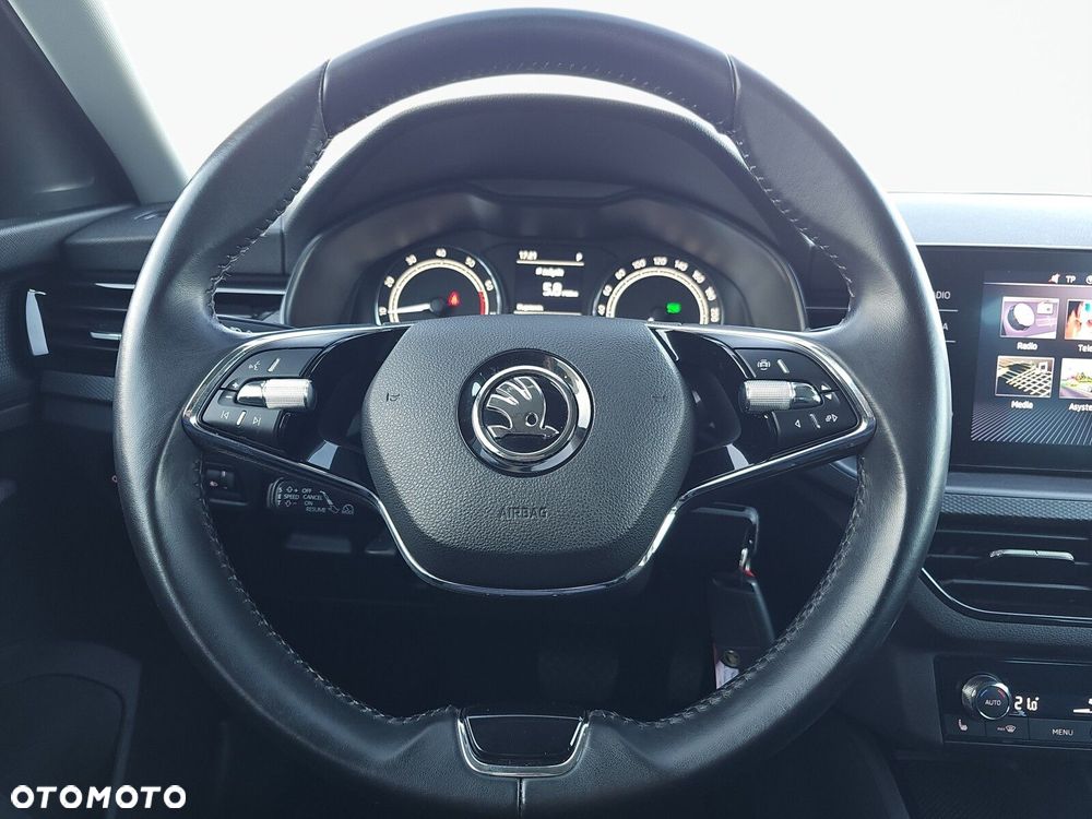 Skoda Kamiq 1.0 TSI Ambition DSG - 13