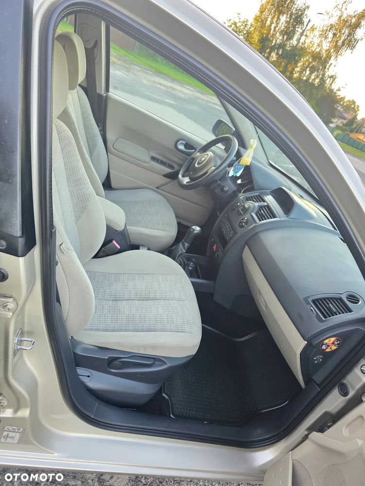 Renault Megane - 16