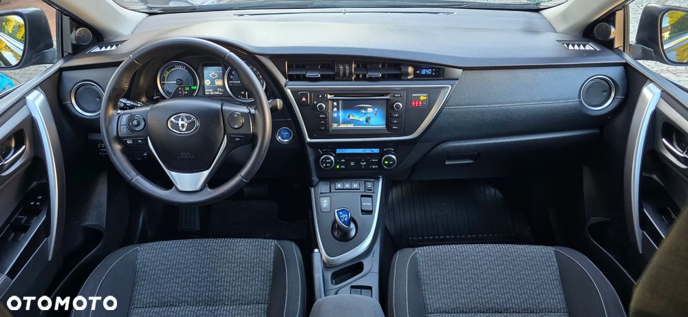 Toyota Auris 1.8 HSD Prestige - 5