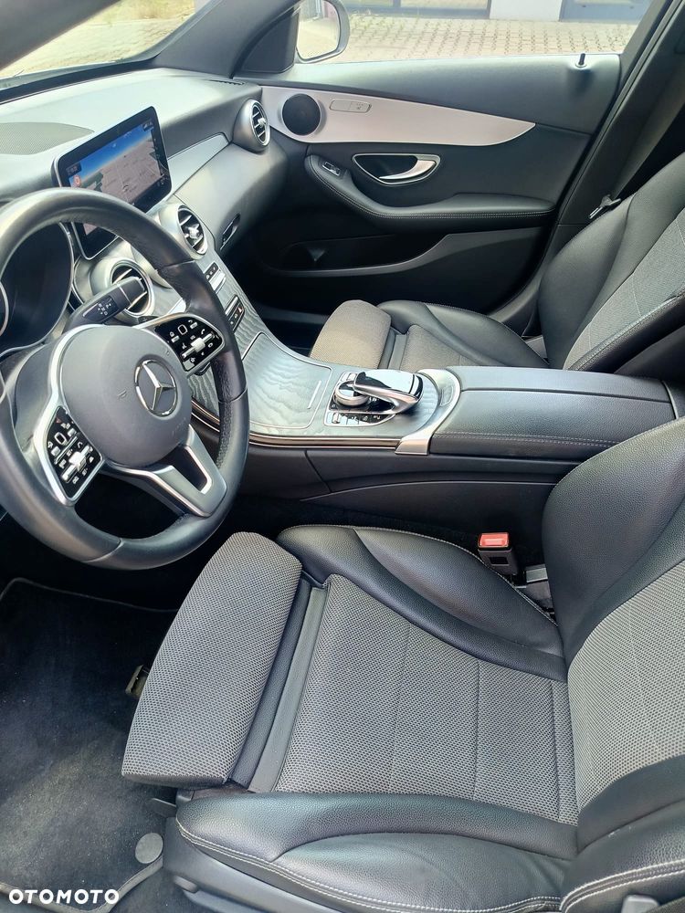 Mercedes-Benz Klasa C 300 de 9G-TRONIC - 9