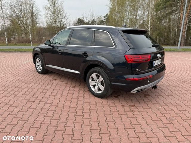 Audi Q7 - 4