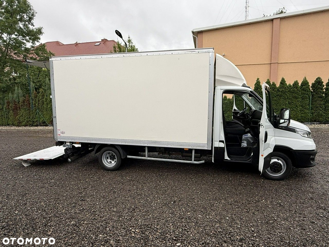 Iveco Daily - 18