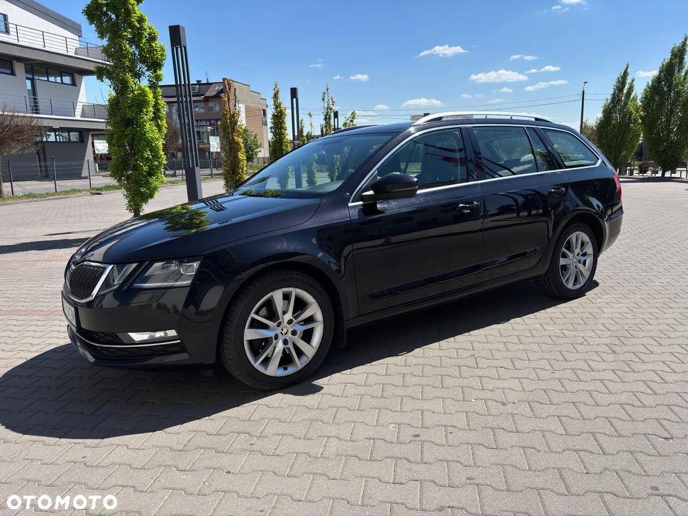 Skoda Octavia 2.0 TDI 4x4 Style DSG - 3