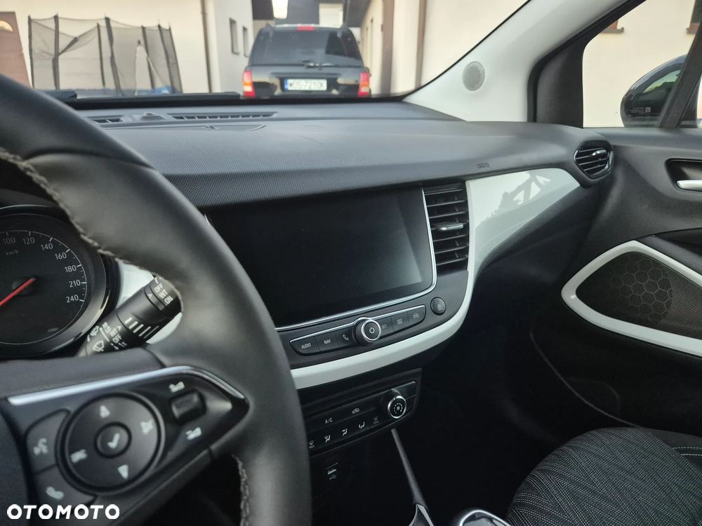 Opel Crossland X 1.2 T 120 Lat S&S - 19
