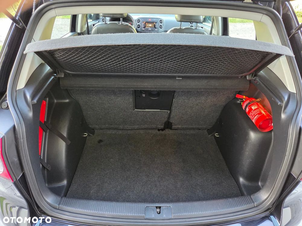 Volkswagen Golf Plus - 17