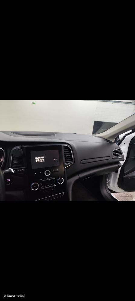 Renault Mégane BLUE dCi 115 INTENS - 13