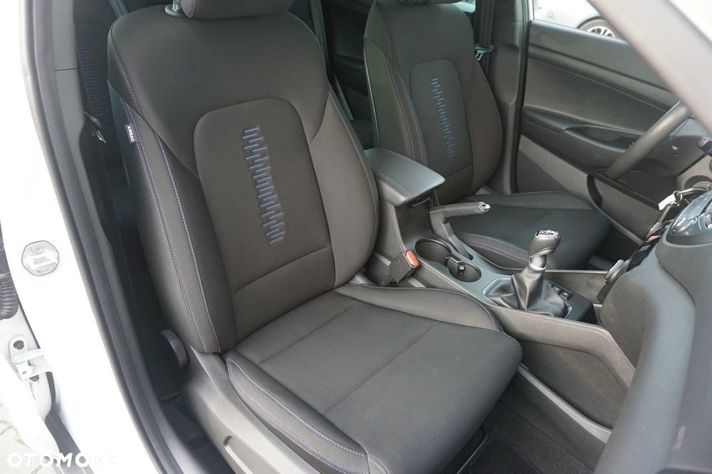 Hyundai Tucson blue 1.6 GDi 2WD Passion - 12