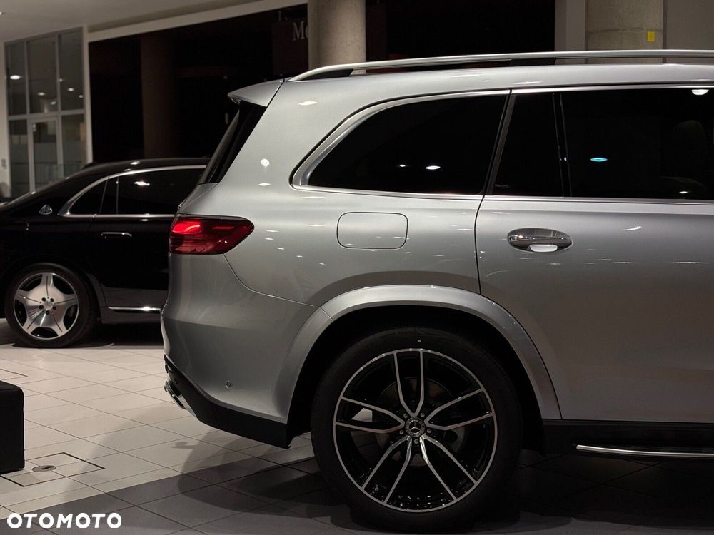 Mercedes-Benz GLS - 4