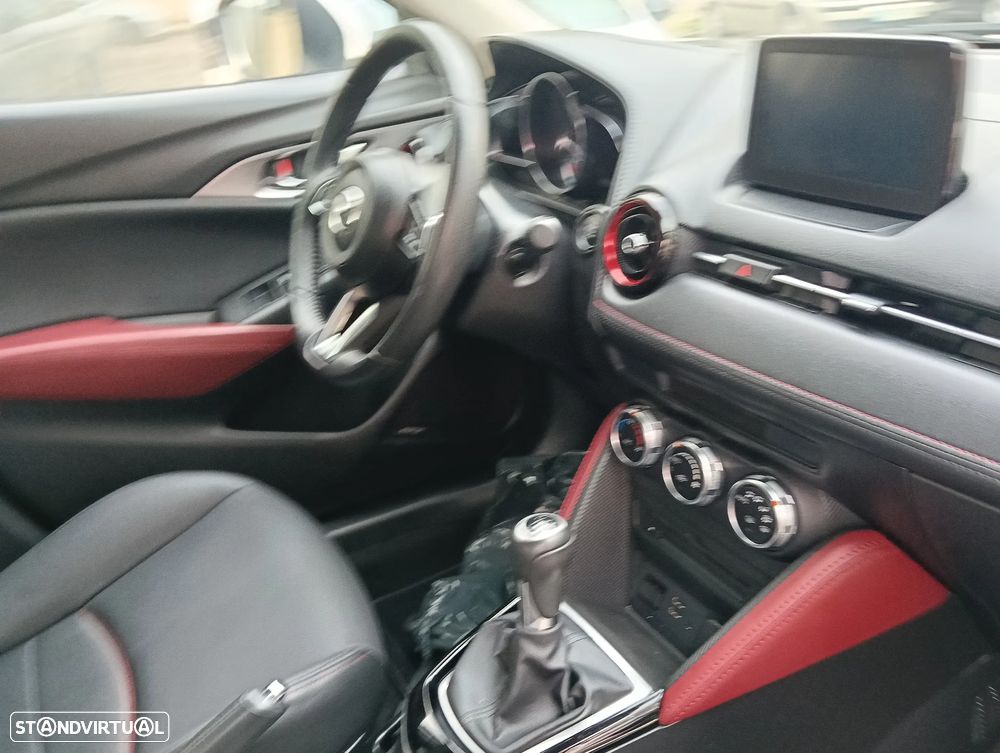Mazda CX-3 1.5 Sky.Excellence HT Leather White Navi - 14