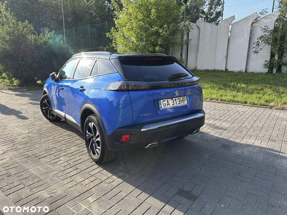 Peugeot 2008 1.2 PureTech GT S&S - 10