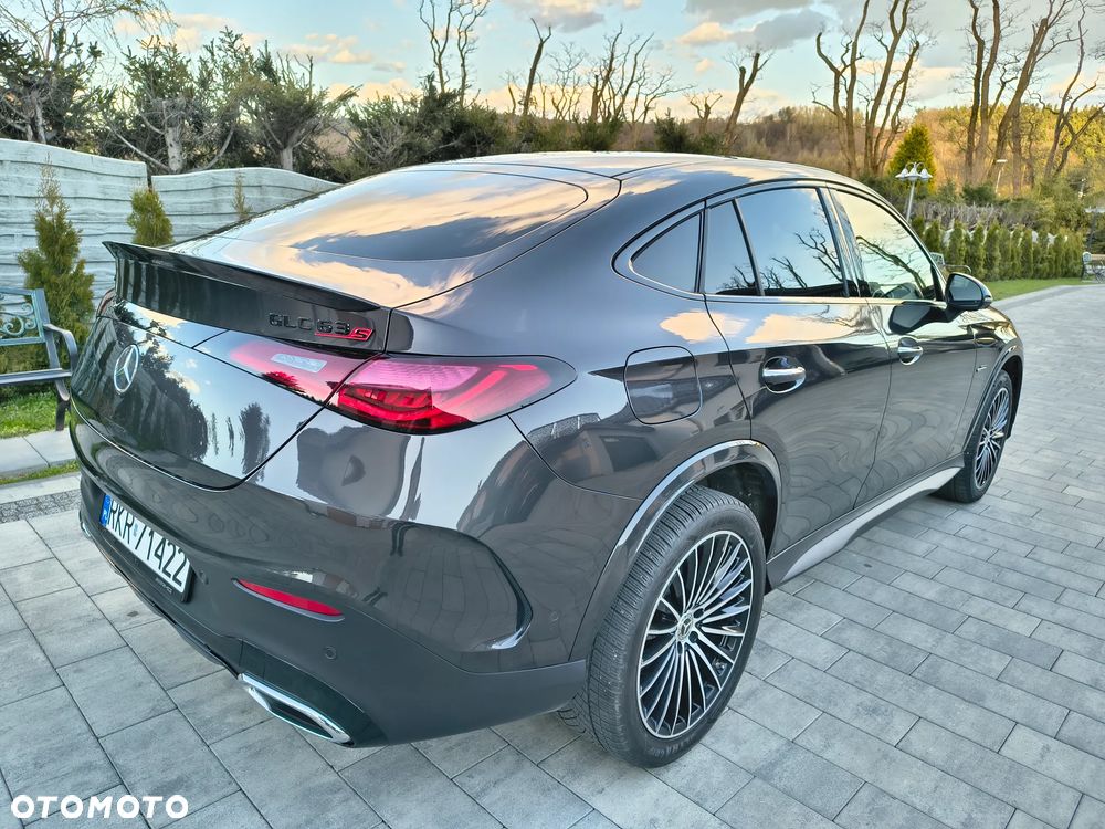 Mercedes-Benz GLC 300 4Matic 9G-TRONIC AMG Line Plus - 5