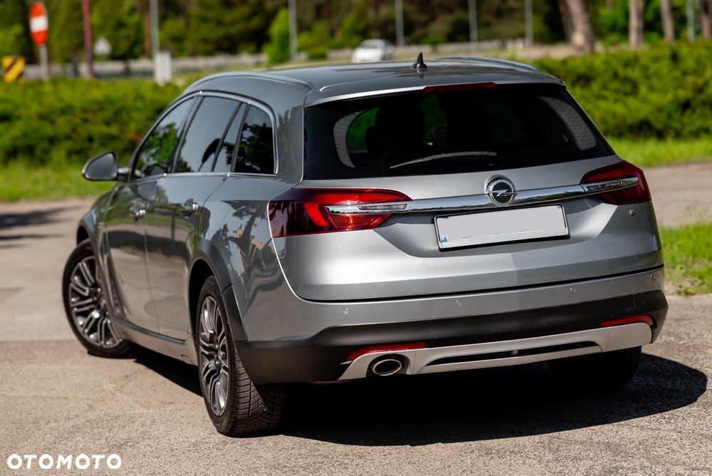 Opel Insignia CT 2.0 CDTI 4x4 - 12