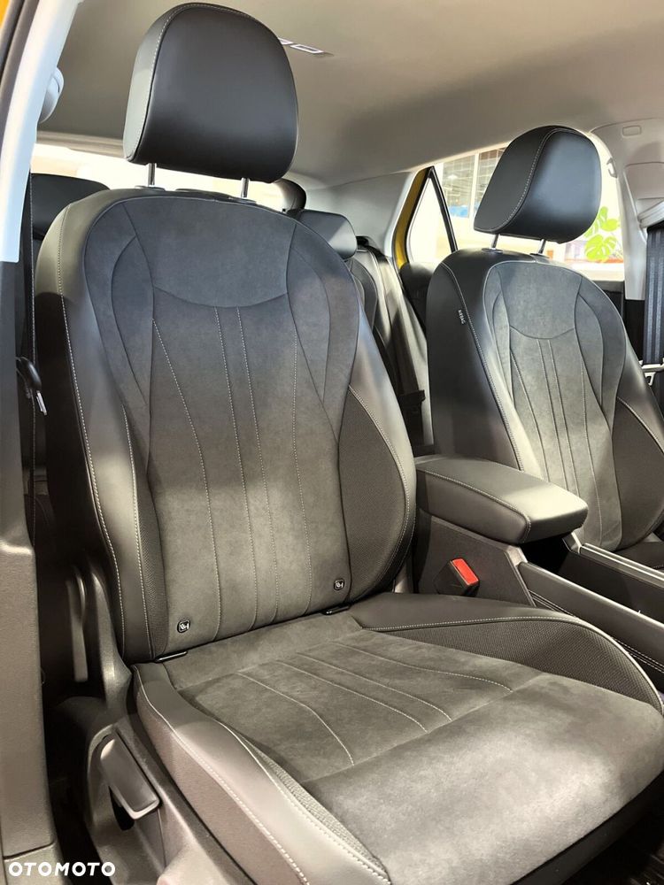 Volkswagen T-Roc 1.5 eTSI Style DSG - 34