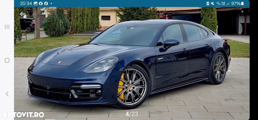 Porsche Panamera 4 E-Hybrid - 1