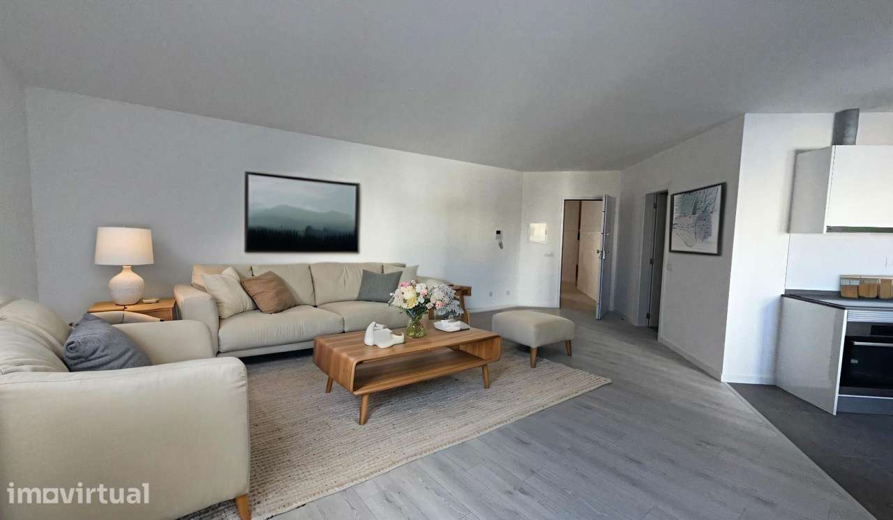 Apartamento T0 com parqueamento e vistas de mar - Grande imagem: 2/25