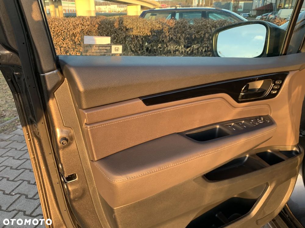 Honda Odyssey - 12
