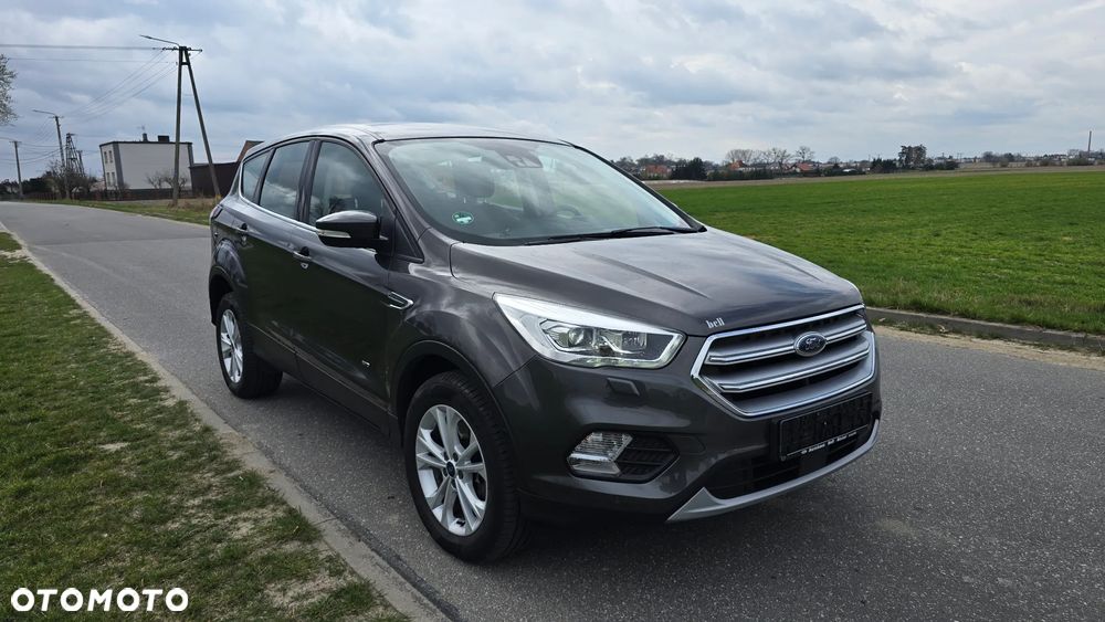 Ford Kuga 1.5 EcoBoost 4x4 Titanium - 6
