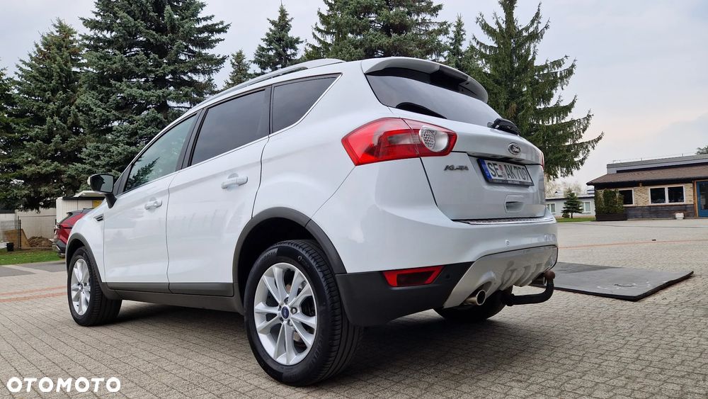 Ford Kuga 2.0 TDCi 4x4 Titanium - 21