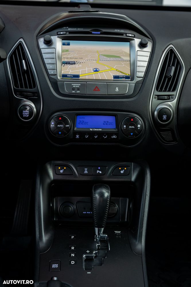 Hyundai ix35 2.0 CRDI 4WD Automatik Premium - 13