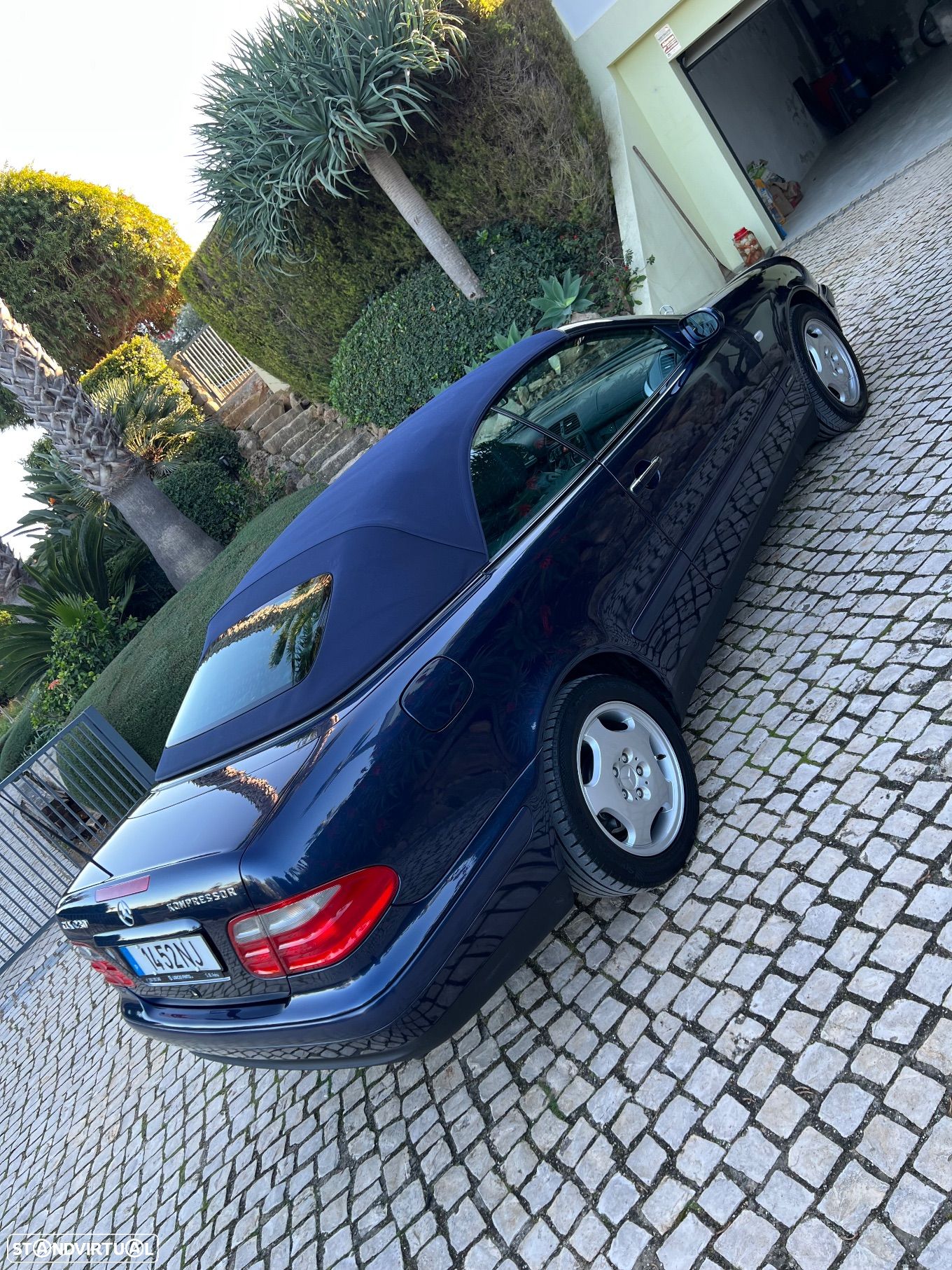 Mercedes-Benz CLK 230 - 1