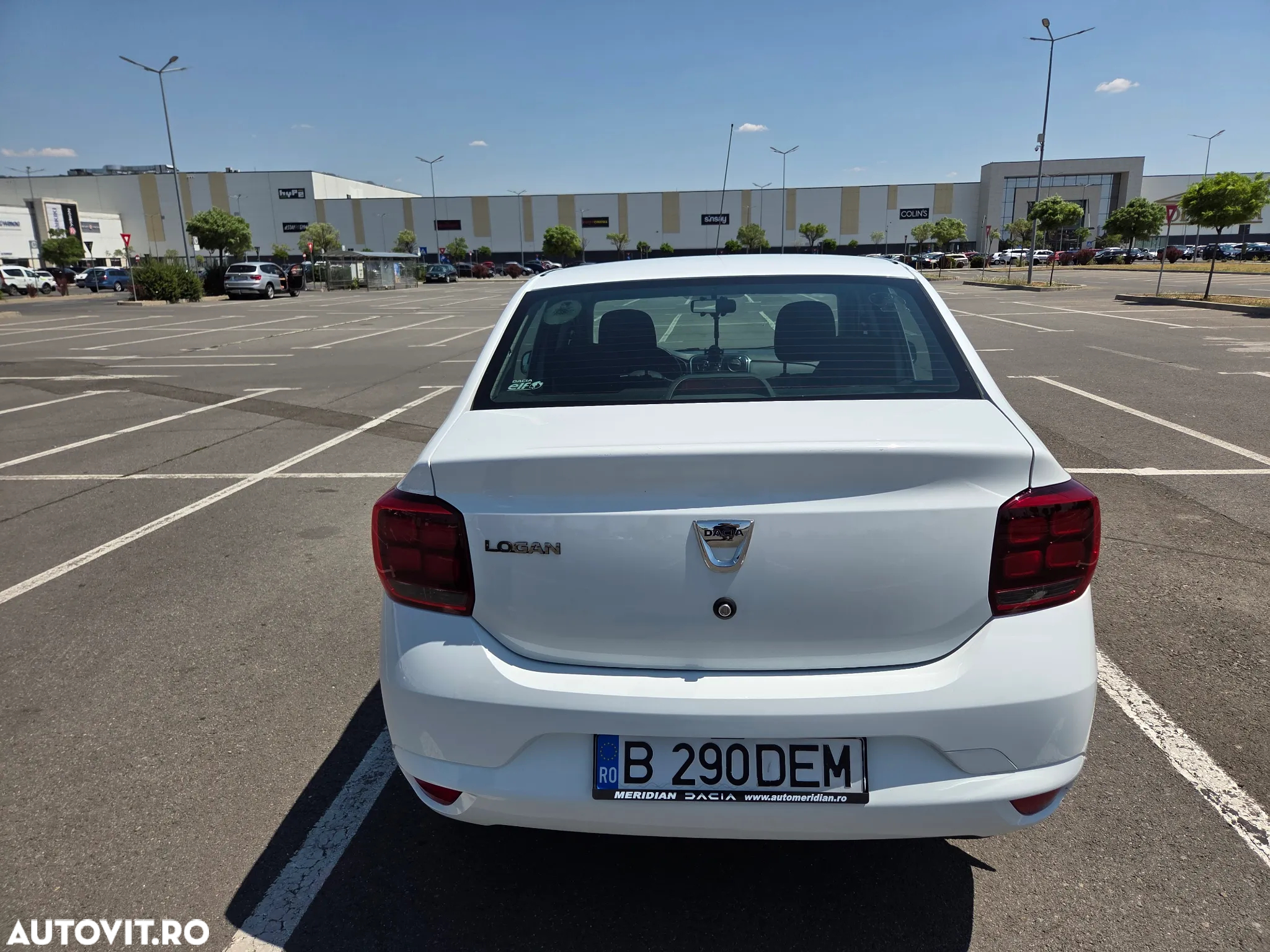 Dacia Logan 1.0 SCe SL PLUS - 9
