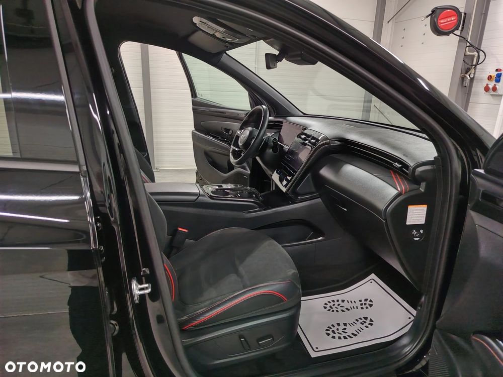 Hyundai Tucson 1.6 T-GDi HEV 2WD N Line - 32