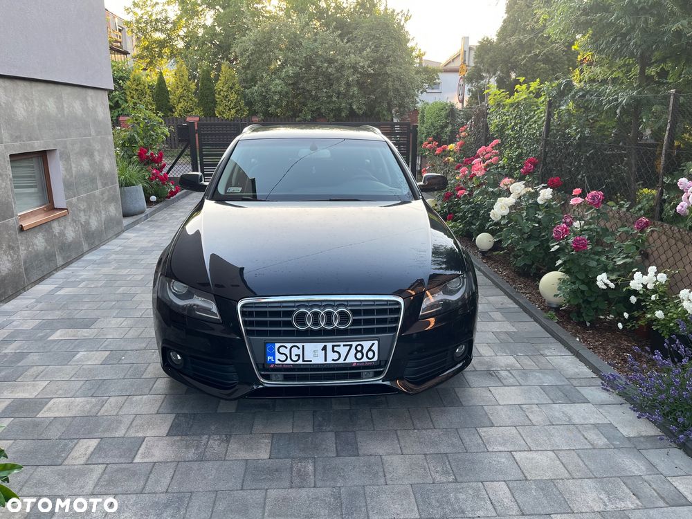 Audi A4 Avant 2.0 TFSI Attraction - 1
