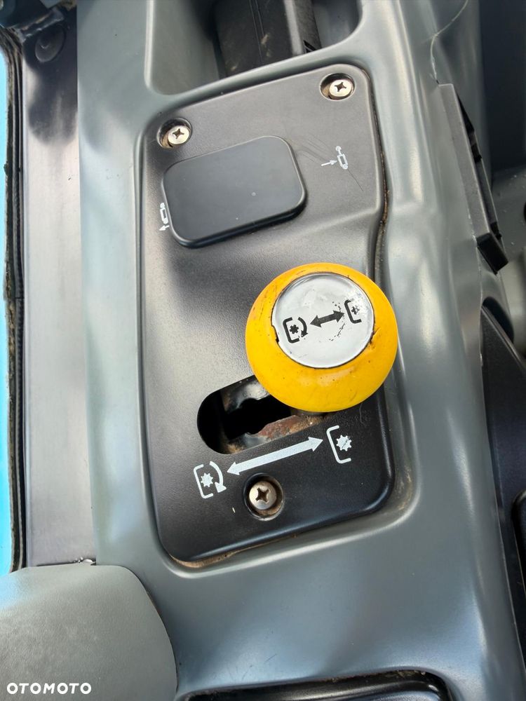 Landini VISION 100 Power Shuttle - 13