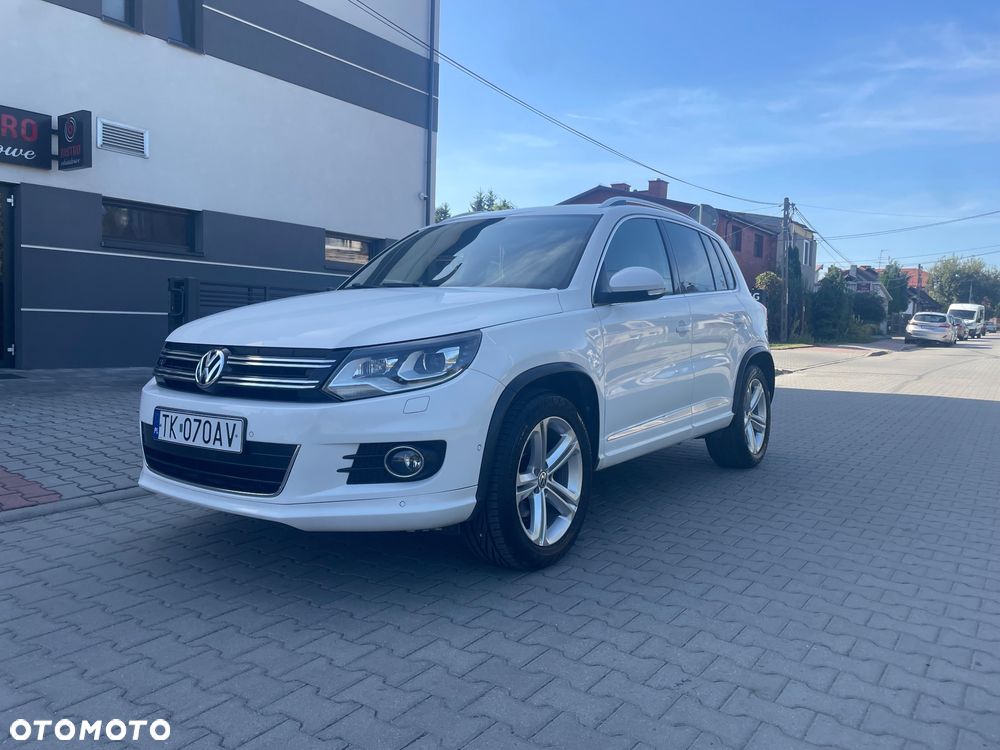 Volkswagen Tiguan - 1