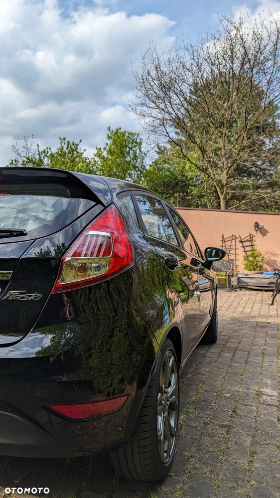 Ford Fiesta 1.0 EcoBoost Titanium X - 6