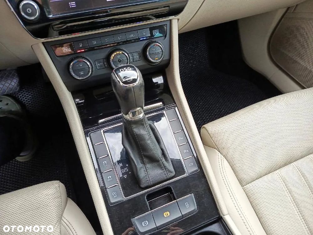 Skoda Superb - 14