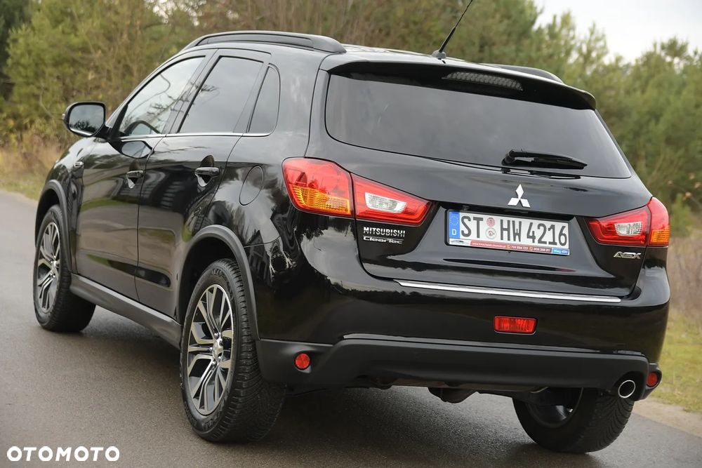 Mitsubishi ASX - 5