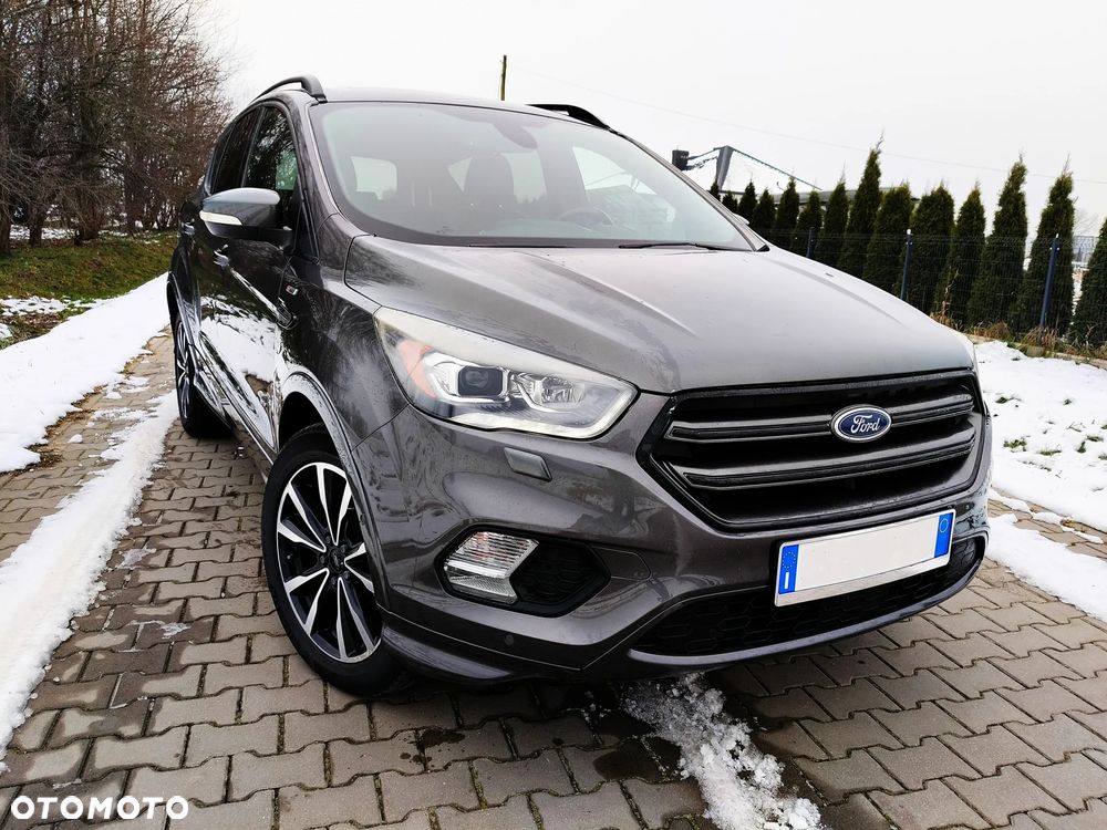 Ford Kuga 2.0 TDCi 4x4 ST-Line - 4