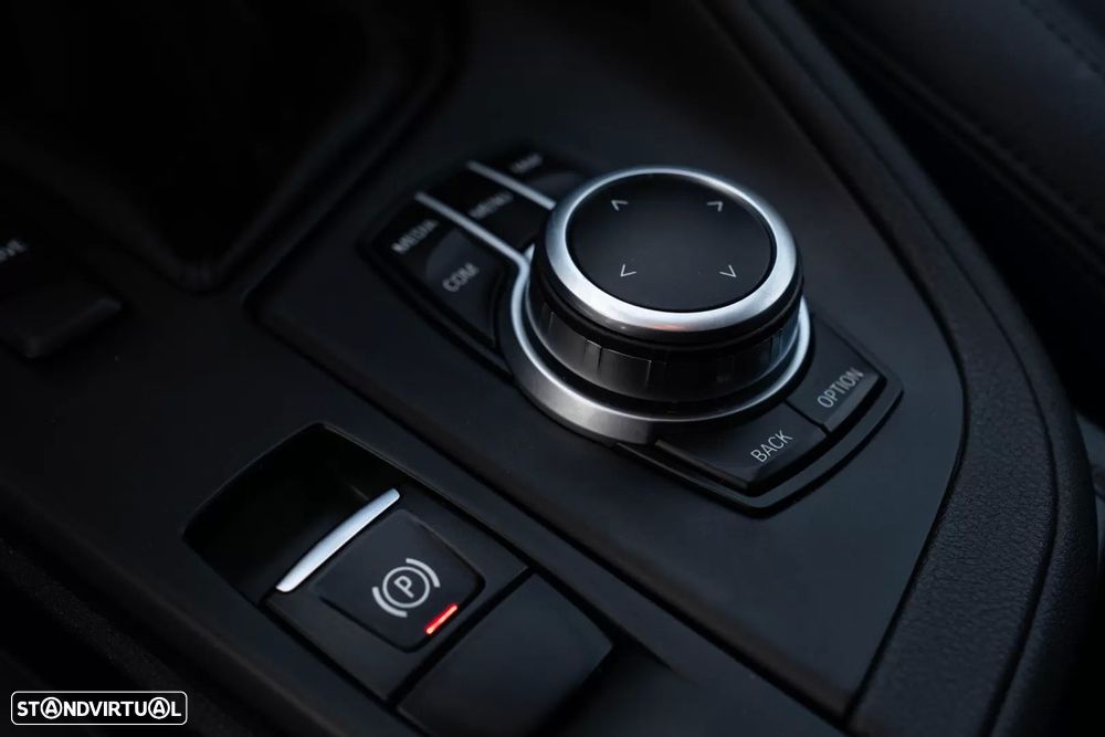 BMW X1 xDrive25e Sport Line - 12