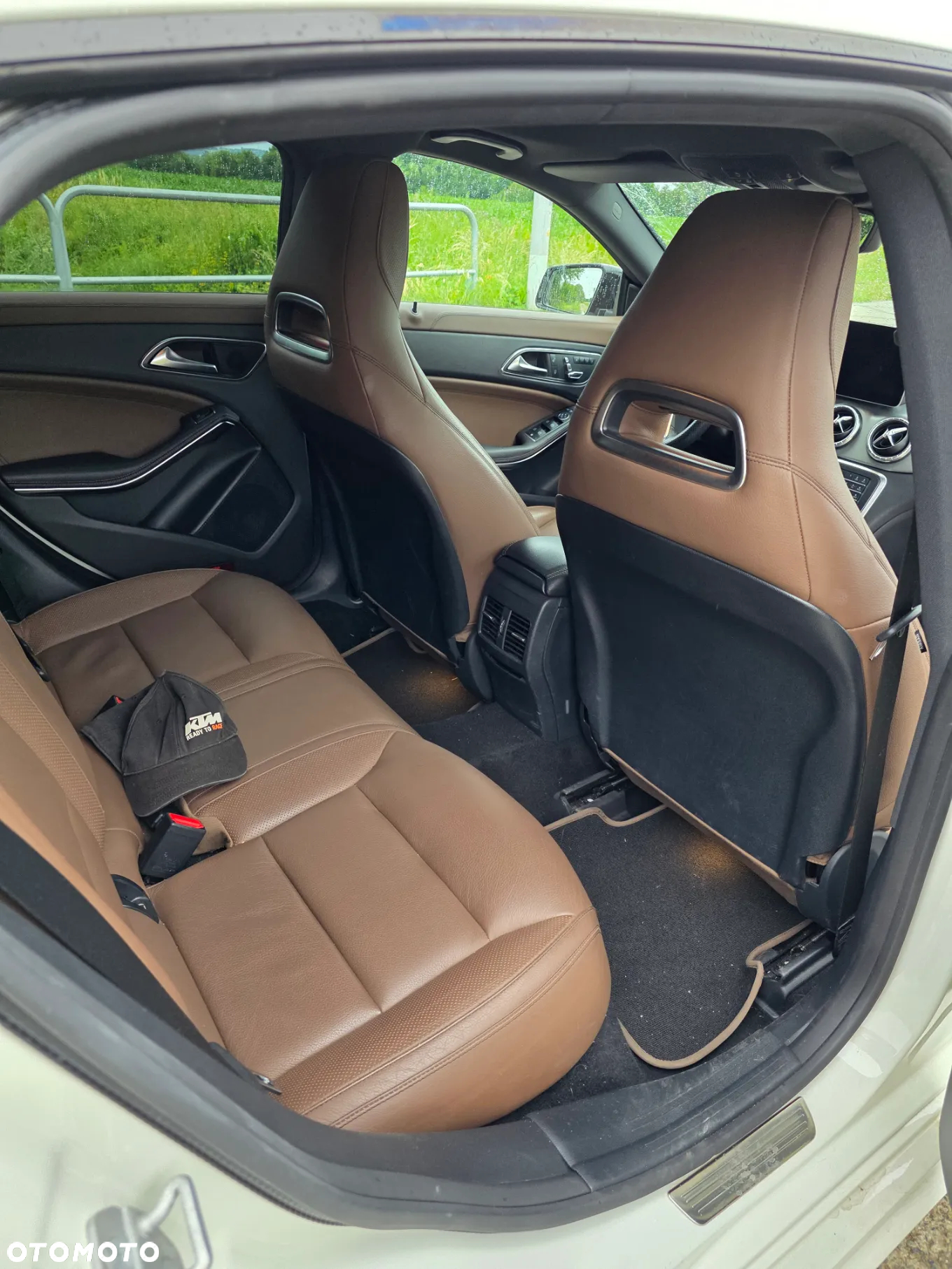 Mercedes-Benz CLA 250 4-Matic AMG Line - 12