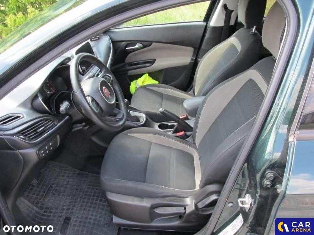 Fiat Tipo - 18