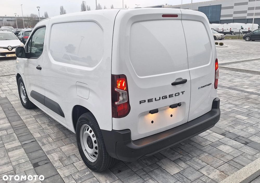 Peugeot Partner Furgon Standard 800kg EV 136 KM. zasięg 330 km (akumulator 50 kWh) - 6
