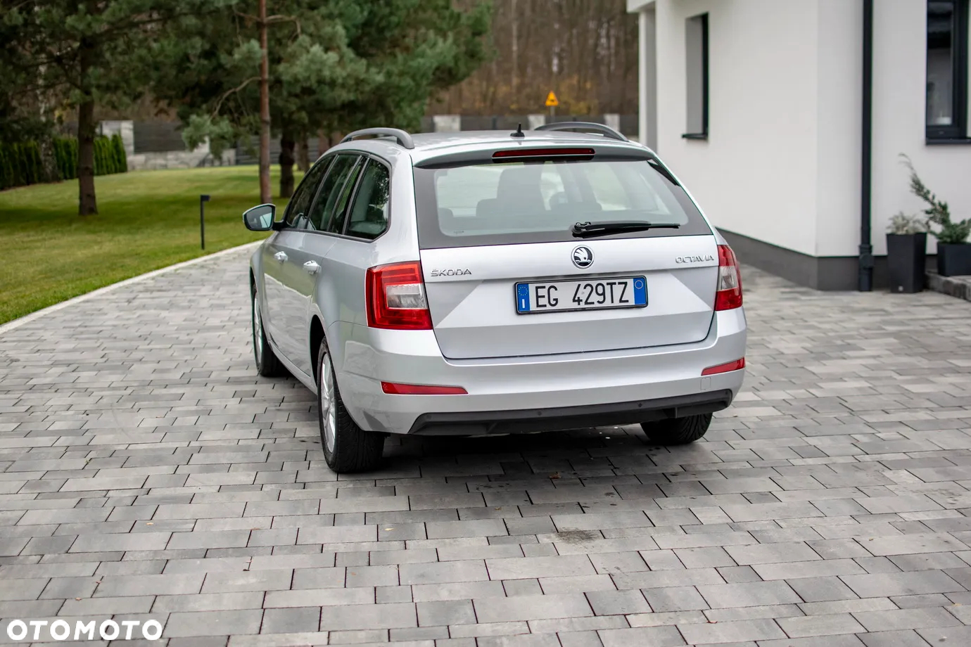 Skoda Octavia - 25